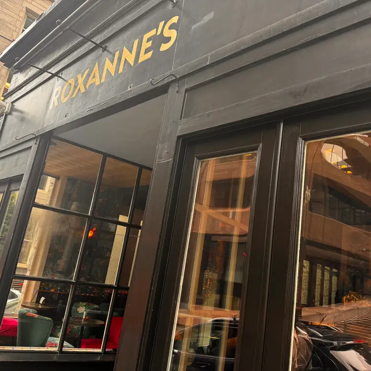 Roxanne's Boston